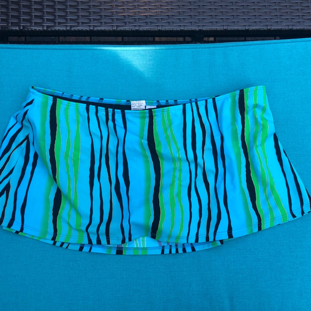 Colorful Blue Green Black Stripes Swim Skirt Size 18